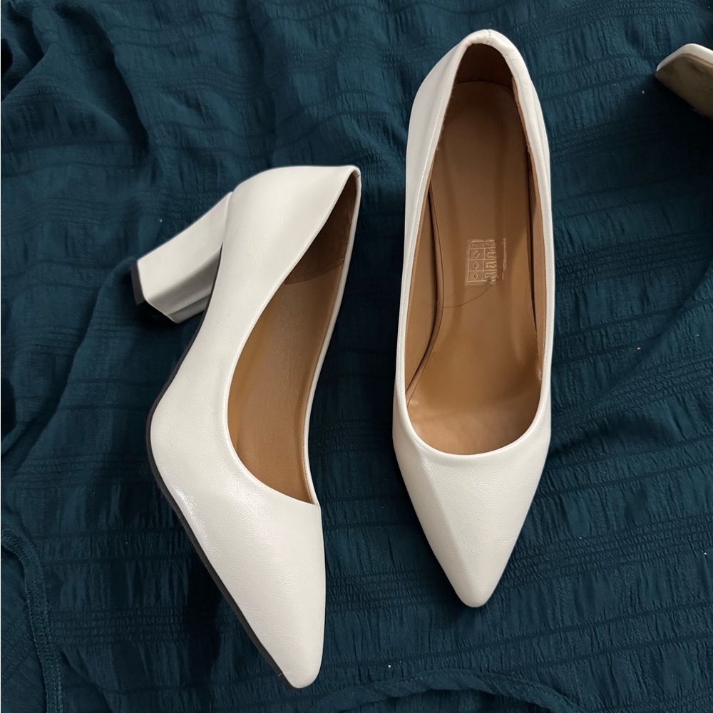 Bridal heels! 👠